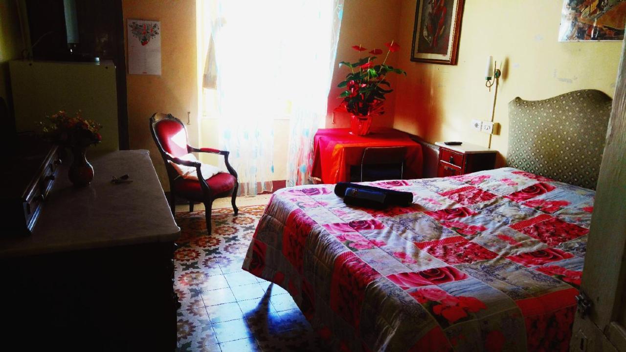 La Lilla Apartment Siena Bagian luar foto